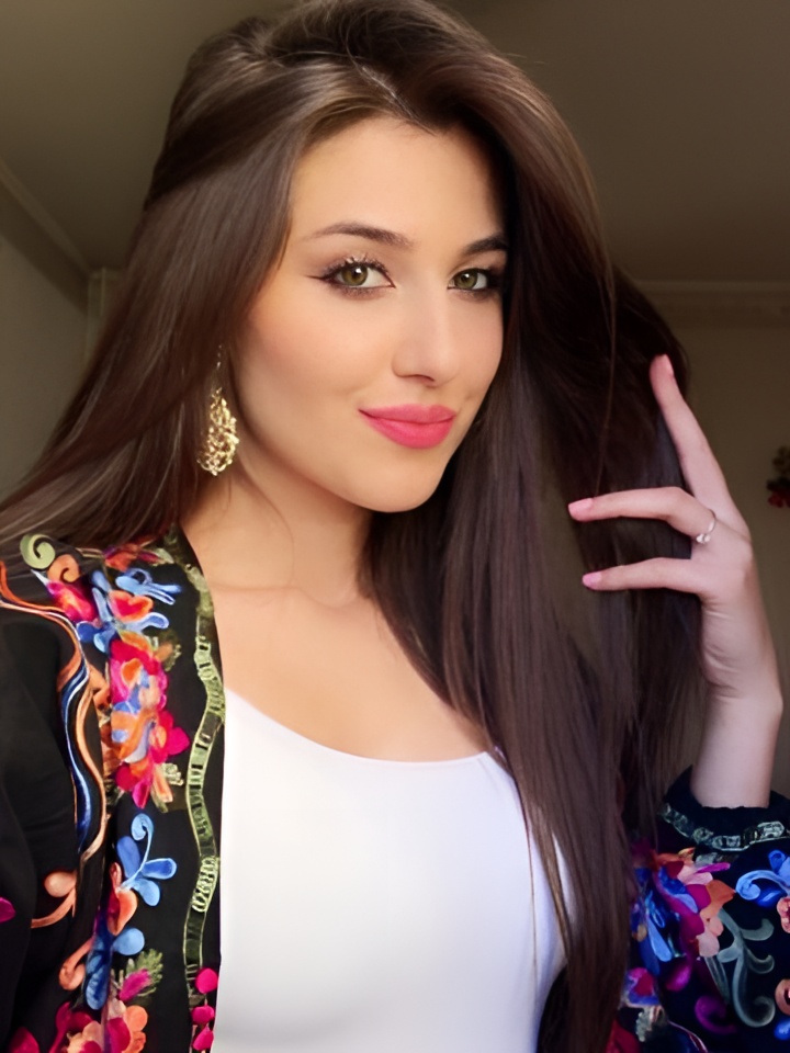 Алиана привлекальеная девушка из Корсакова цена от 2500 руб