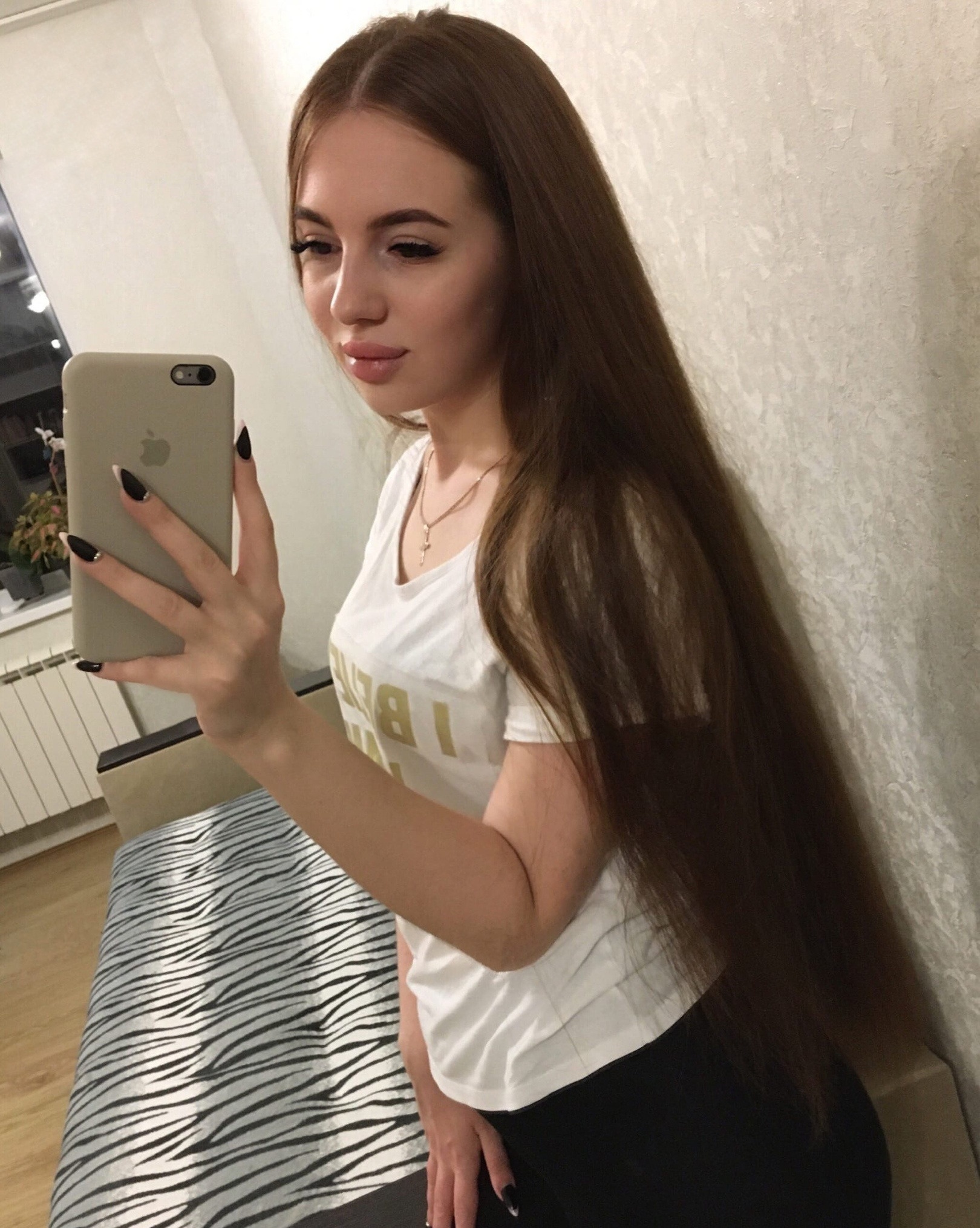 Светлана привлекальеная девушка из Корсакова цена от 3000 руб