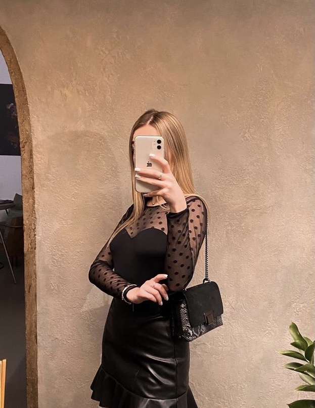 🎥 Тася привлекальеная девушка из Корсакова цена от 3500 руб