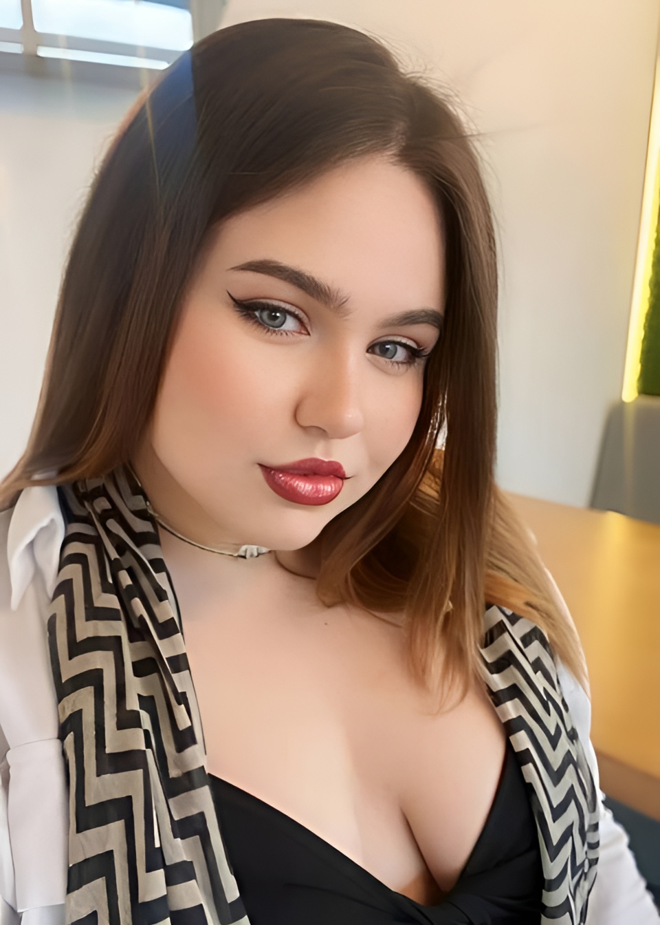 Ульяна привлекательная девушка из Корсакова цена от 6000 руб