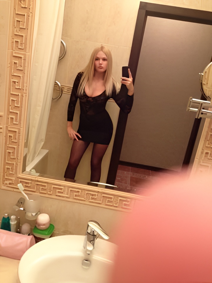 Индивидуалка Олечка, доступна для личного знакомства от 10000 руб