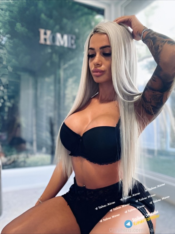 Екатерина привлекательная девушка из Корсакова цена от 1500 руб