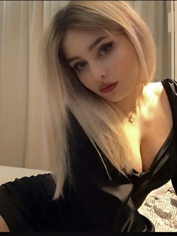 Ирина привлекательная девушка из Корсакова цена от 2000 руб