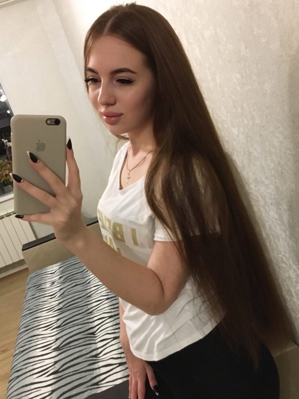 Светлана привлекательная девушка из Корсакова цена от 3000 руб