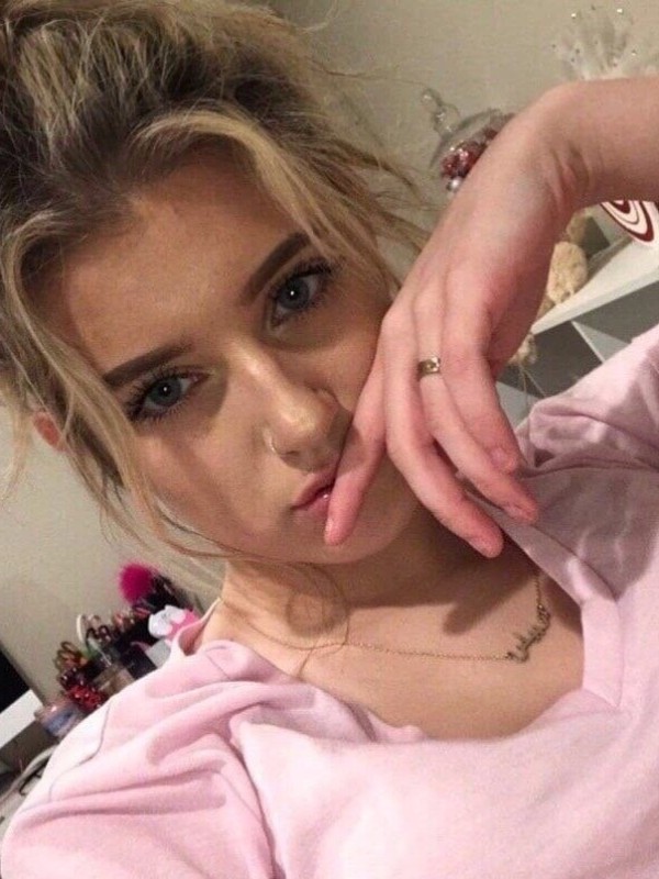 Ольга привлекательная девушка из Корсакова цена от 3500 руб