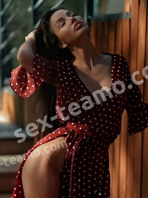 Полина из Корсакова